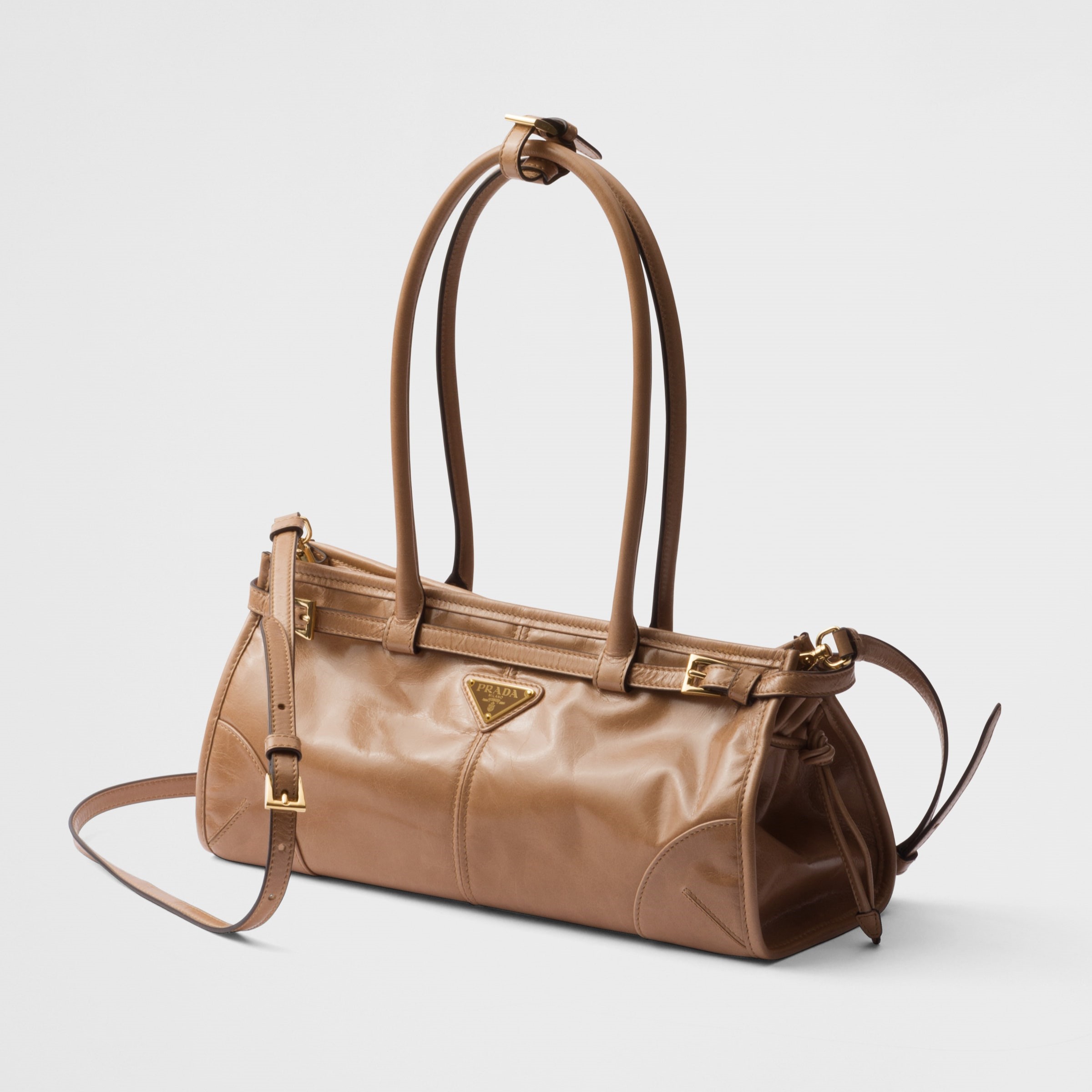 BONNIE MEDIUM LEATHER HANDBAG, CALFSKIN – CAMEO