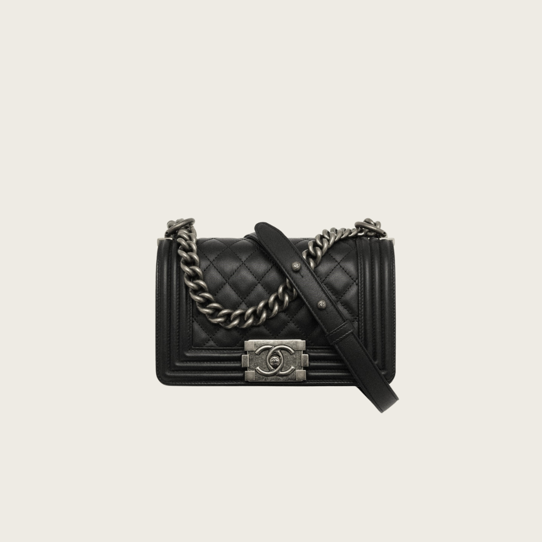 SMALL BOXY FLAP BAG, CALFSKIN – BLACK