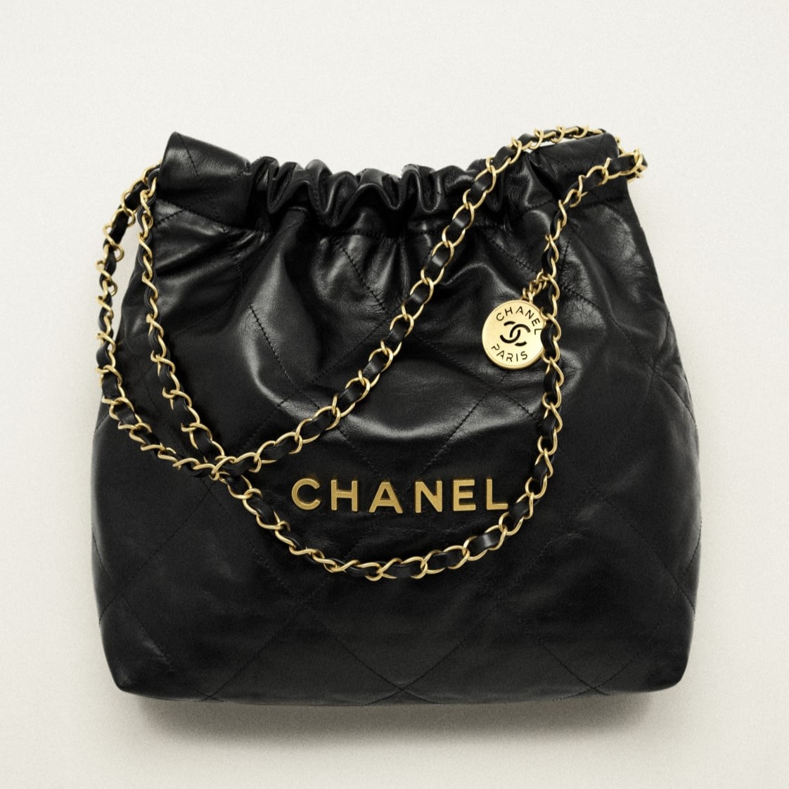 22 SMALL HANDBAG, SHINY CALFSKIN – BLACK