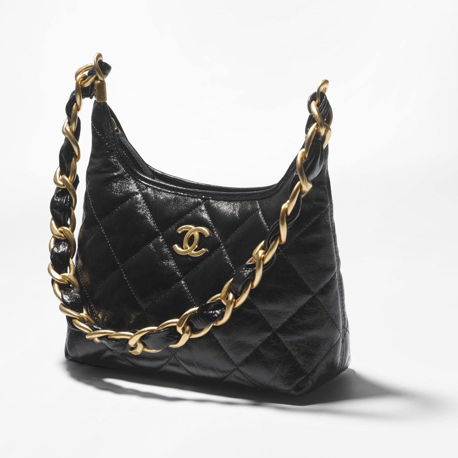 SMALL HOBO BAG, SHINY CRUMPLED LAMBSKIN – BLACK