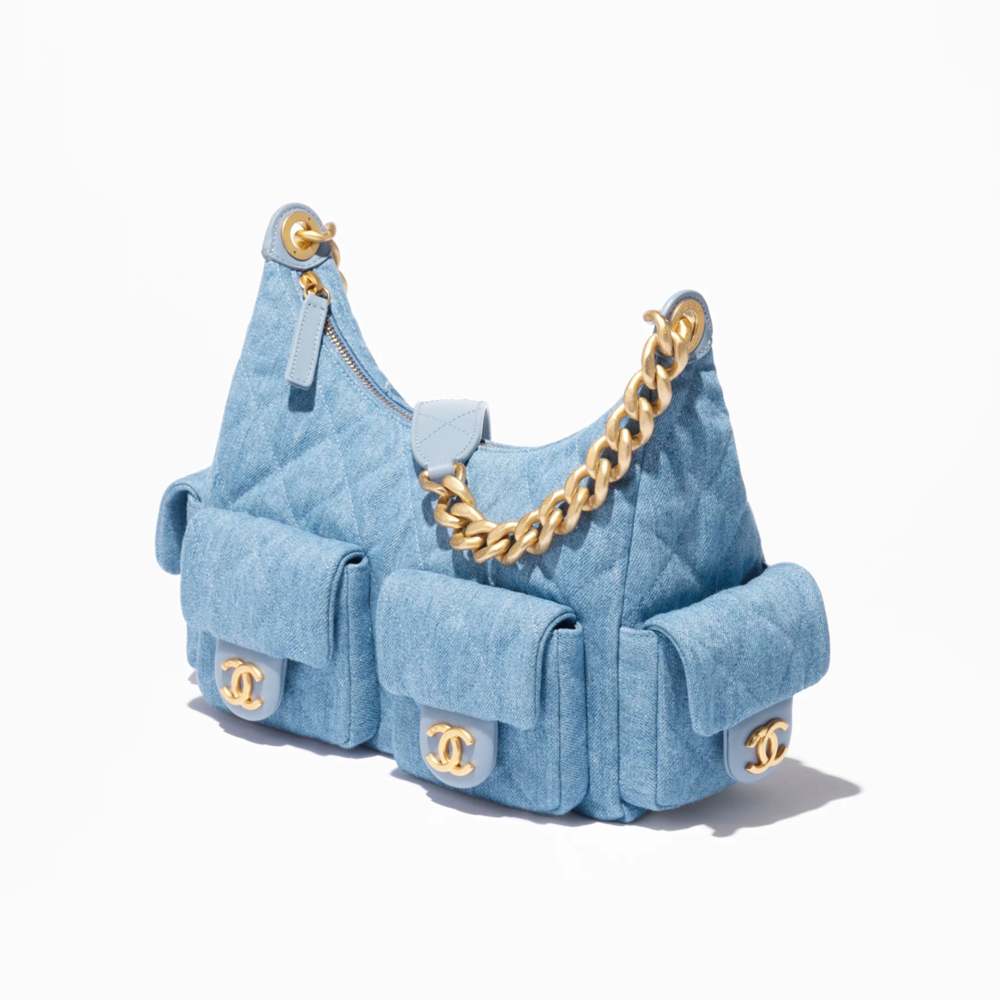 LARGE HOBO BAG, WASHED DENIM – BLUE