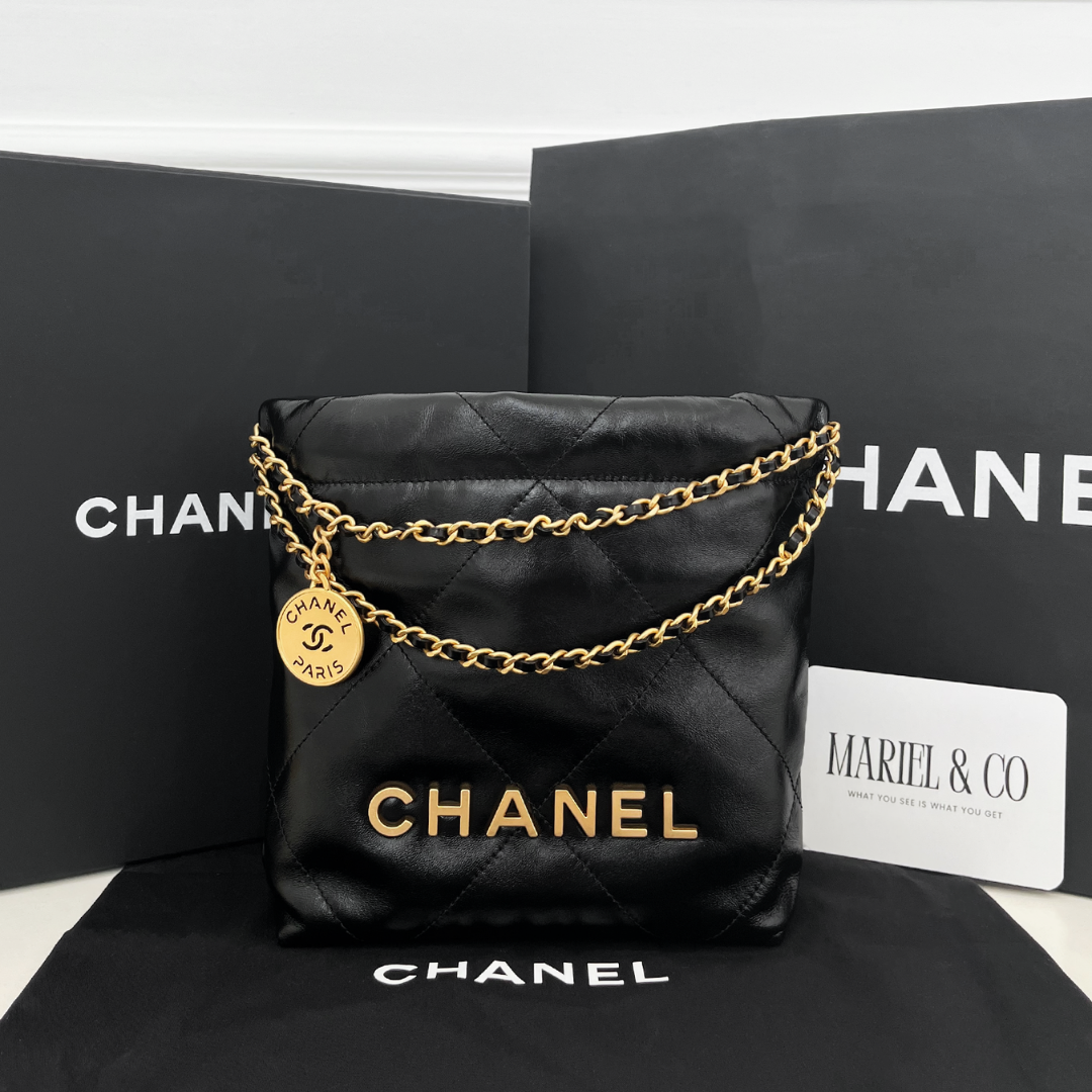 MINI HANDBAG, SHINY CALFSKIN – BLACK