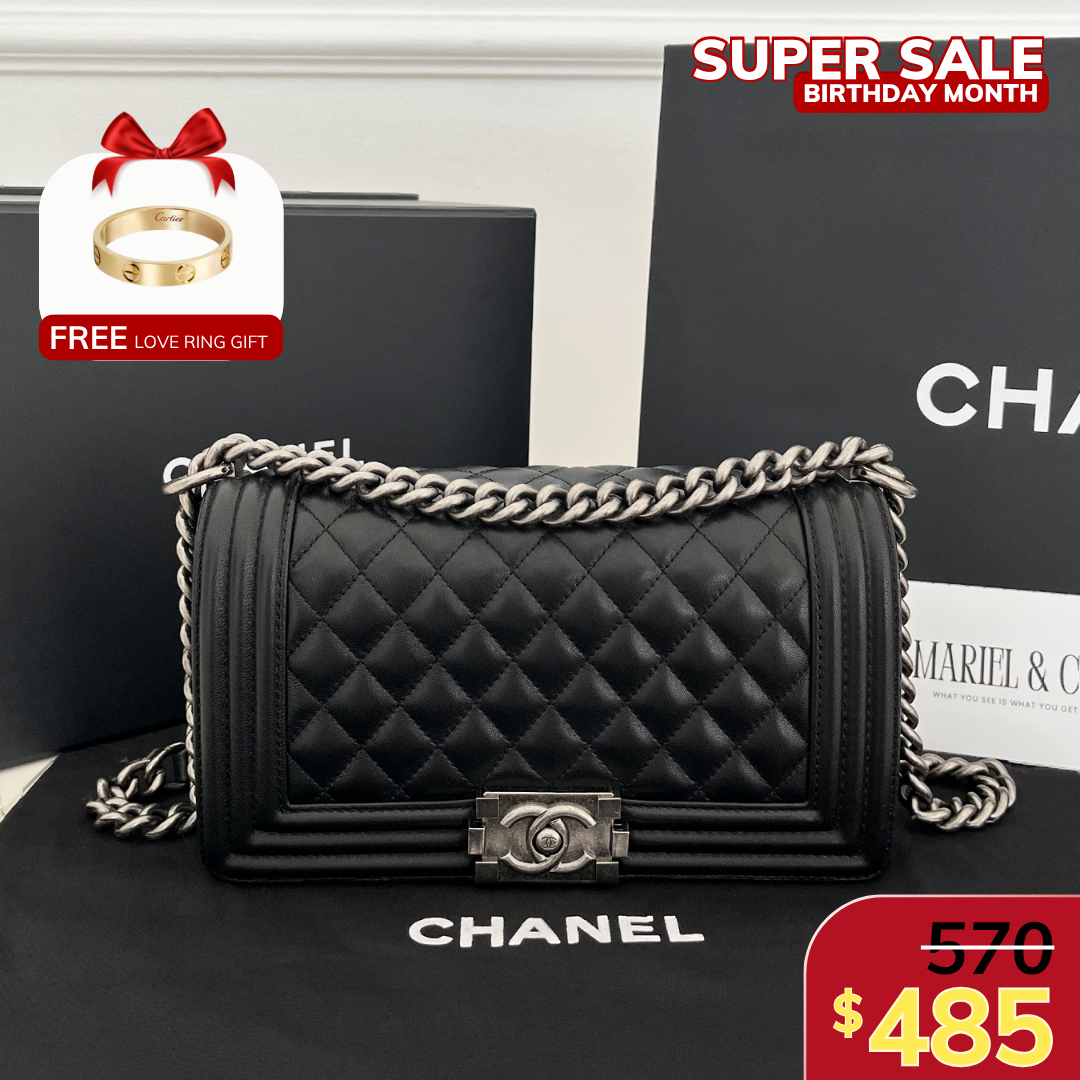 [CC] BOY HANDBAG, CALFSKIN – BLACK