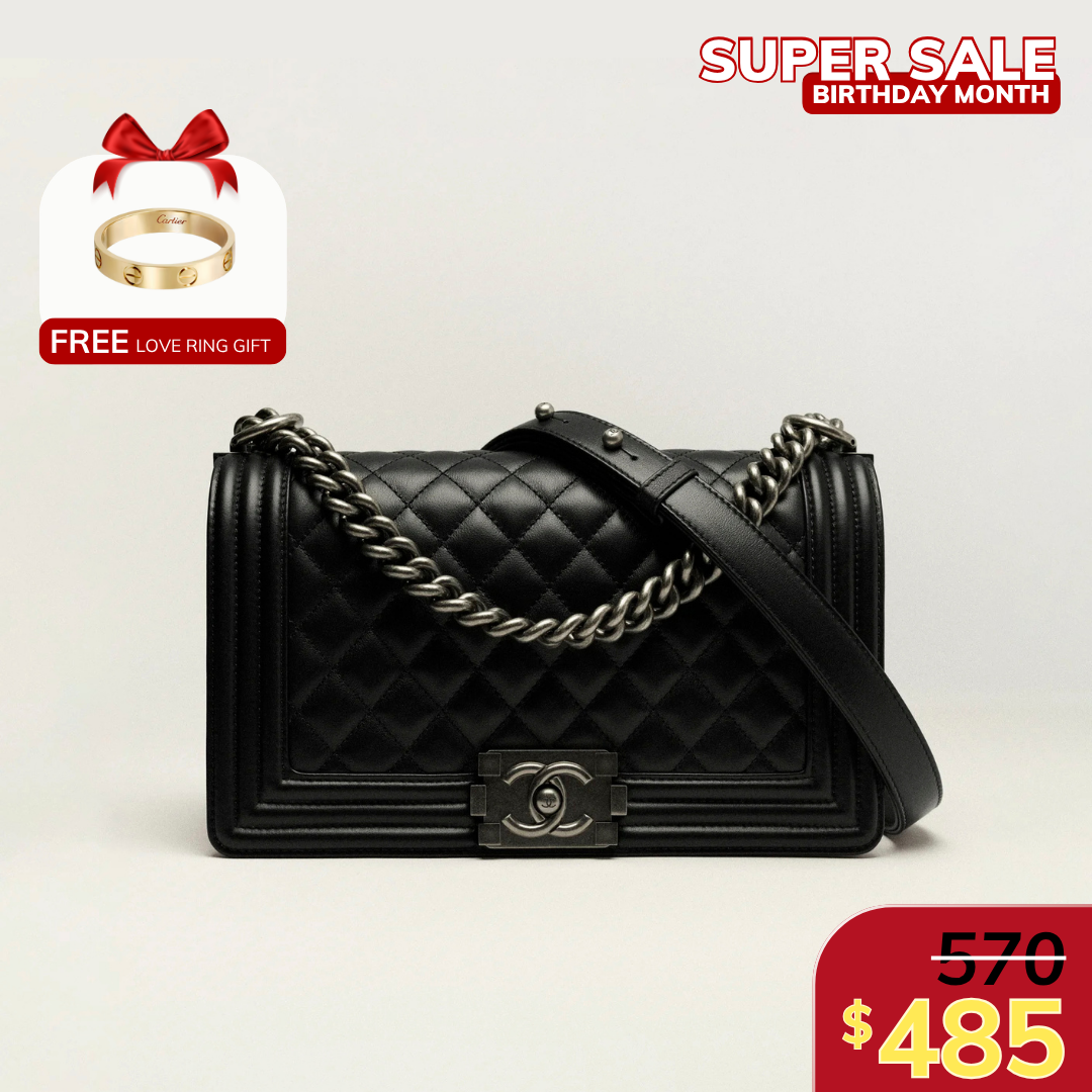 [CC] BOY HANDBAG, CALFSKIN – BLACK