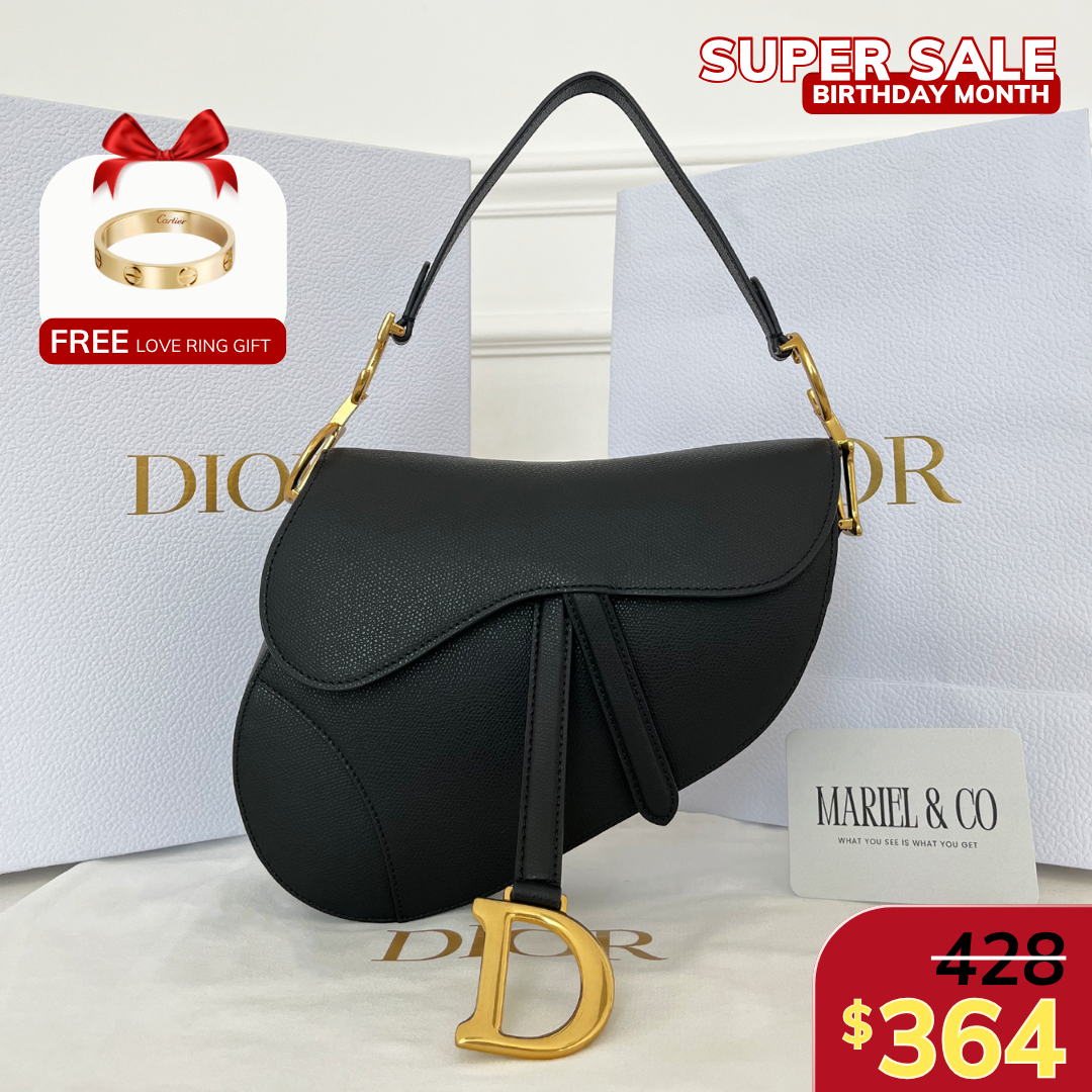 [CD] SADDLE BAG WITH STRAP, GRAINED CALFSKIN – BLACK