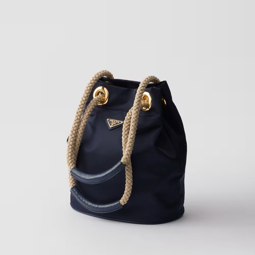MARINER RE-NYLON SMALL BUCKET BAG, RECYCLED POLYAMIDE – BALTIC BLUE